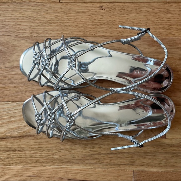 Doen Silver Strappy Women's Sandals - Picture 2 of 5
